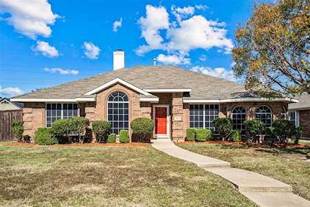 3811 Rosewood Lane Sachse, TX 75048