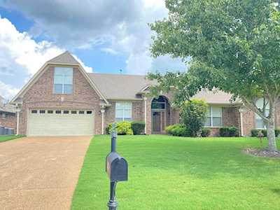 85 Lewis Fairway Cir Oakland, TN 38060