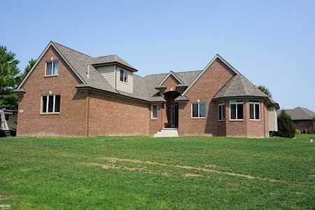 68048 Frampton Dr Washington, MI 48095