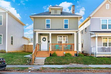 157 E Innis Avenue Columbus, OH 43207