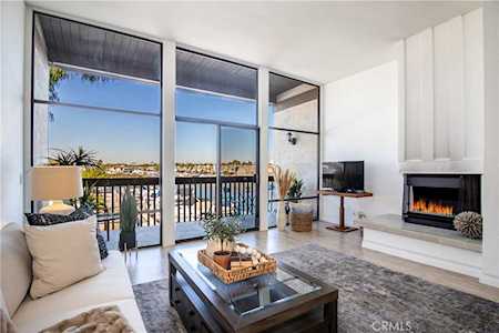 5233 Marina Pacifca Dr. N Long Beach, CA 90803