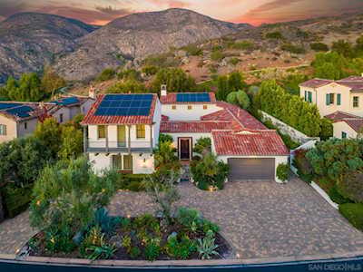 17051 San Antonio Rose Ct San Diego, CA 92127