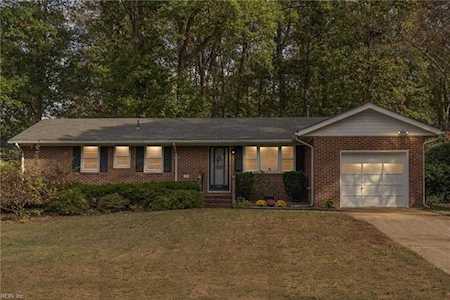 900 Laurel Ave Chesapeake, VA 23325