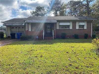 1117 Warfield Dr Portsmouth, VA 23701