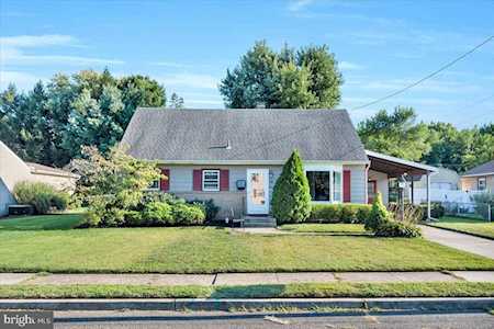 20 Boswell Rd Marlton, NJ 08053