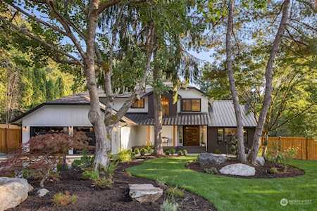 14103 NE 30th Place Bellevue, WA 98007