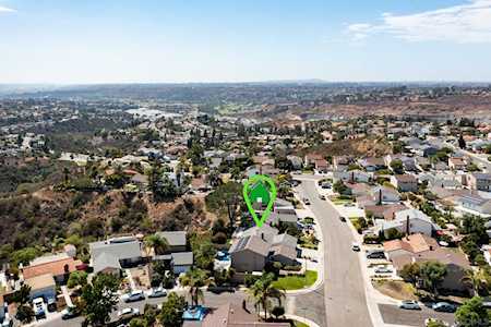 8290 Laurelridge Rd San Diego, CA 92120