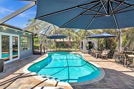 301 NE 30th St Wilton Manors, FL 33334