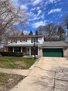 38202 Ladywood Livonia, MI 48154