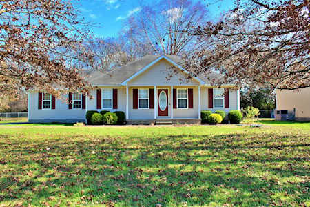 144 N Wagon Trl Murfreesboro, TN 37128