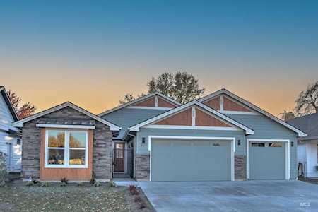 675 W Cedarburg Dr. Meridian, ID 83642