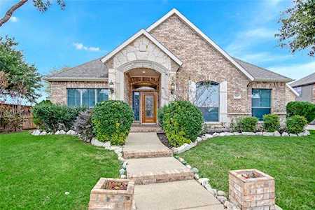 102 Fox Hollow Boulevard Forney, TX 75126
