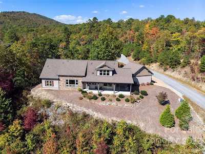 28 S Parkhollow Ln Brevard, NC 28712