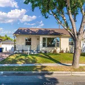 4722 Ocana Ave Lakewood, CA 90713