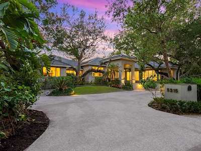 5315 Hidden Harbor Rd Sarasota, FL 34242