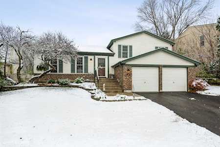 726 Buffalo Circle Carol Stream, IL 60188