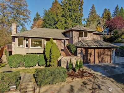 4604 SW Monroe St Seattle, WA 98136