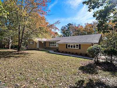4919 Edinborough Road Greensboro, NC 27406