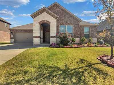 2828 Lake Valley Road Aubrey, TX 76227