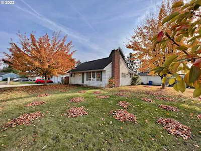103 NE Hazel Dell WAY Vancouver, WA 98665