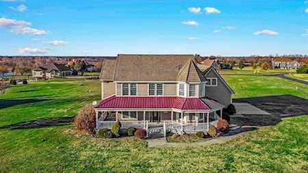 12050 S Arbor View Ln Olathe, KS 66061