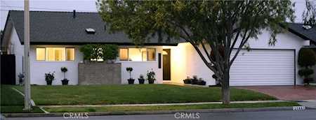 20061 Marina Ln Huntington Beach, CA 92646