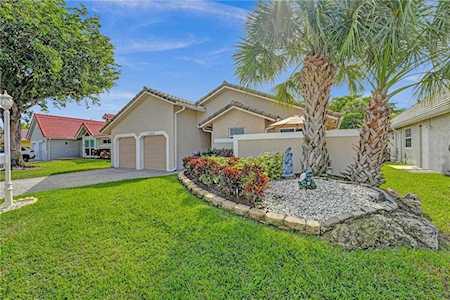 10630 NW 16th St Coral Springs, FL 33071
