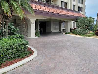 736 Island WAY #202 Clearwater, FL 33767