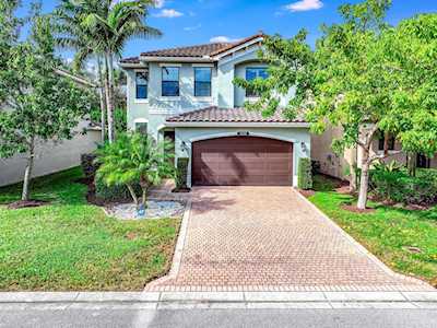 14709 Alabaster Avenue Delray Beach, FL 33446