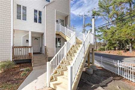 100 Pinewood Rd #321 Virginia Beach, VA 23451