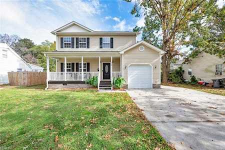 608 Delaware Ave Hampton, VA 23661