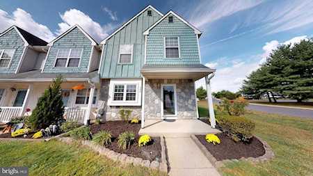 622 Hartland Ct Sewell, NJ 08080