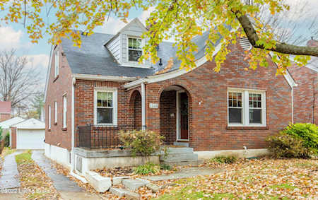 2545 Ridgewood Ave Louisville, KY 40217