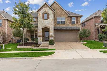 5837 Silverton Avenue Mckinney, TX 75070