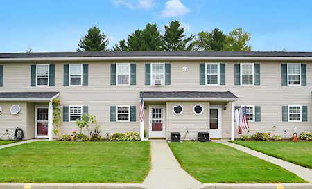 43 Colonial Rd #104 Fairfax, VT 05454