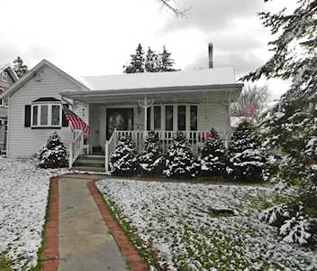 413 Dixon St Kaukauna, WI 54130