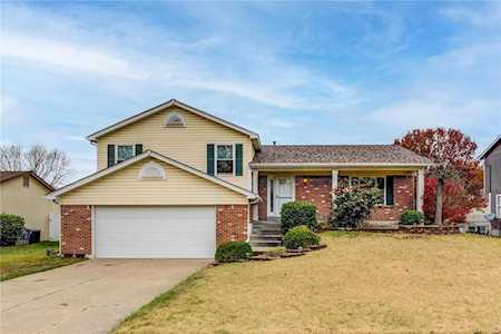 885 Whispering Windsong Dr Ofallon, MO 63366