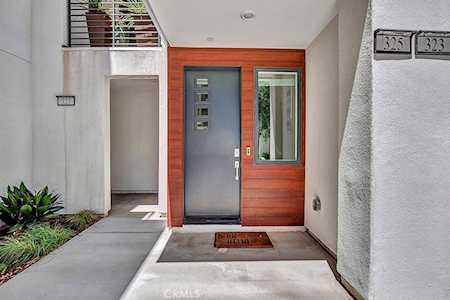 325 Lodestar Tustin, CA 92782