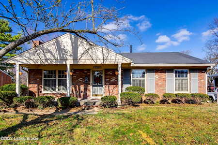 12313 Ridge Crest Dr Louisville, KY 40243