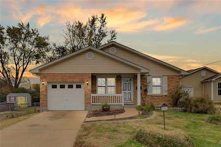 226 Morris Ave St Louis, MO 63125