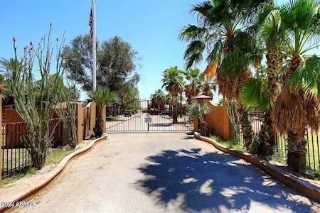 6525 E Dixileta Drive Cave Creek, AZ 85331