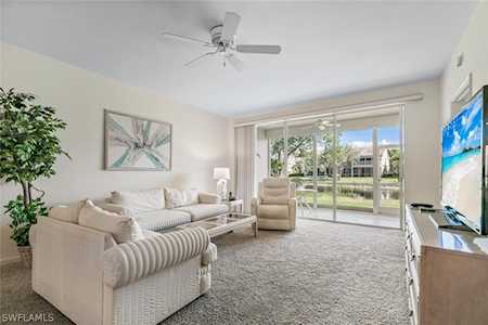 700 Saratoga Cir #B-102 Naples, FL 34104