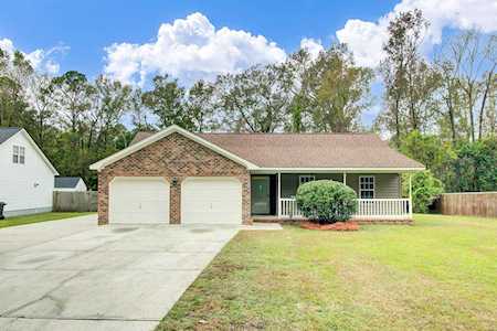 8679 Deerwood Dr North Charleston, SC 29406