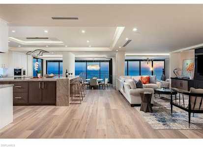 4301 N Gulf Shore Blvd #1702 Naples, FL 34103