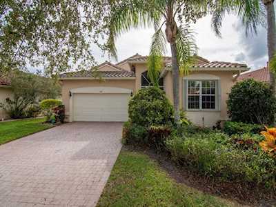 387 Sunview Way Port Saint Lucie, FL 34986