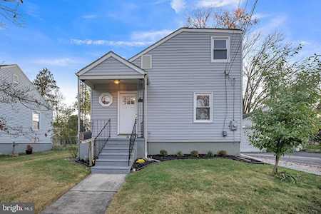 23 Winding Way Cherry Hill, NJ 08002