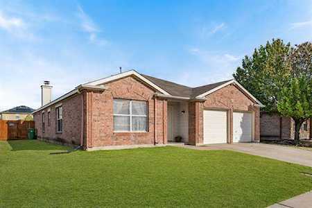 6907 Baybridge Drive Arlington, TX 76002