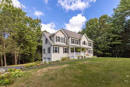 148 Tuck Dr Fremont, NH 03044