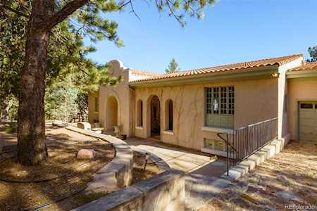 19 Upland Rd Colorado Springs, CO 80906