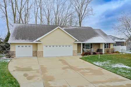 2460 Warm Meadows Dr Green Bay, WI 54303